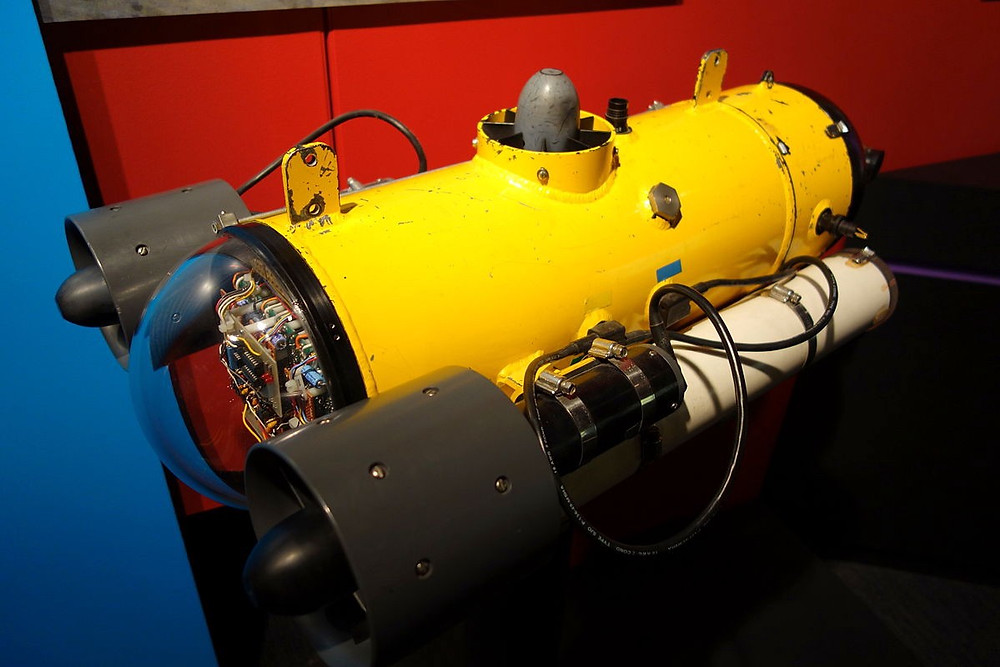 Sea Squirt, 1988, MIT Sea Grant Autonomous Underwater Vehicle Laboratory — MIT Museum.