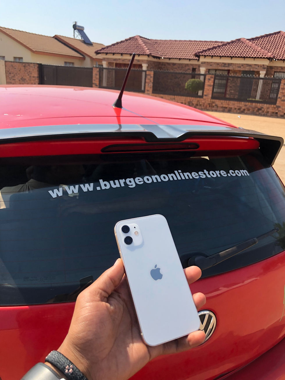 Thumbnail: iPhone 12