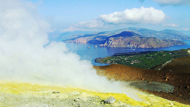 KR_Liparische_Inseln_Vulkan Stromboli_Eruption2_M.jpg