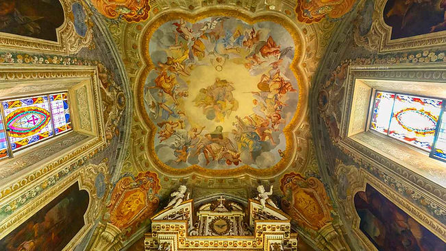 Barockes Deckenfresko in der Abtei Monte Oliveto Maggiore_M.jpg