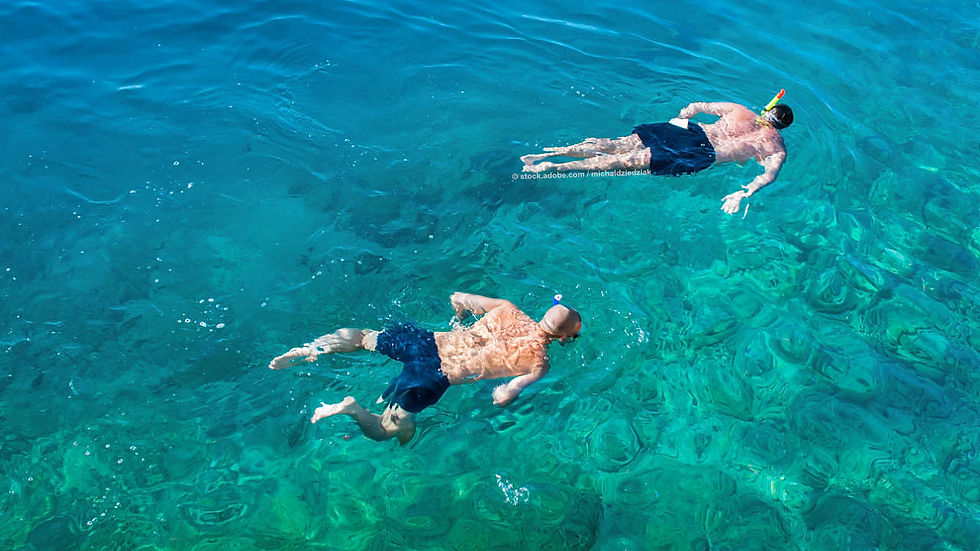 Costa Rica is blessed with two stunning coastlines: the wild, surf-friendly Pacific Ocean to the west, and the lush, Caribbean-flavoured Atlantic coast to the east