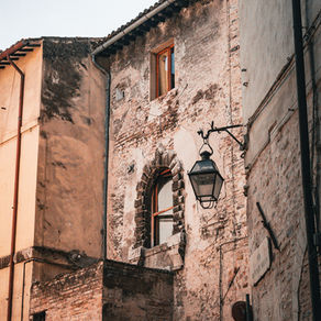 palazzo nel centro storico di Spoleto