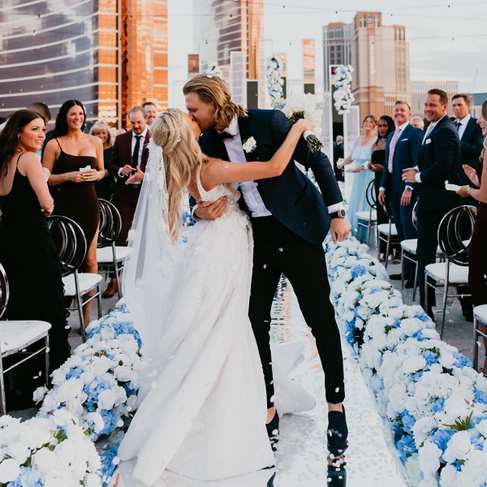 Planning the perfect wedding proposal or engagement party