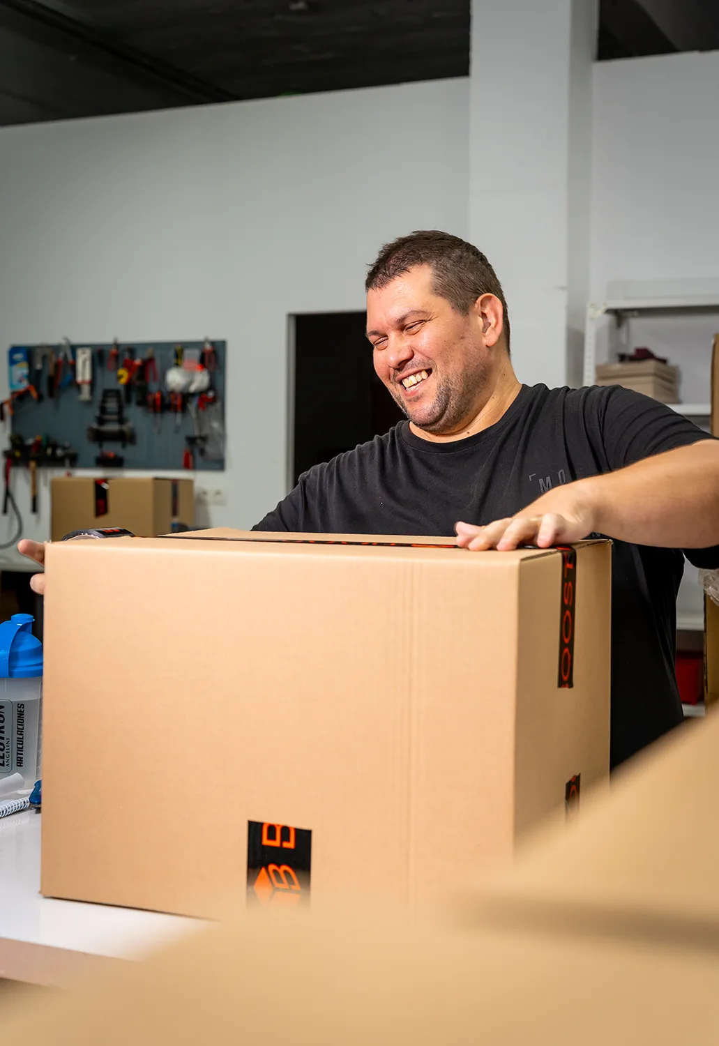 Caja de Cartón.webp