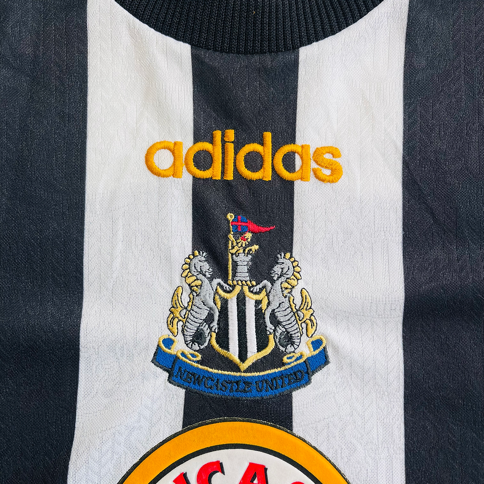 Thumbnail: NEWCASTLE UNITED HOME FOOTBALL SHIRT 1997/99