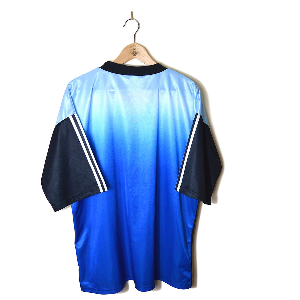 Thumbnail: NEWCASTLE TRAINING LEISURE FOOTBALL SHIRT 1997/98