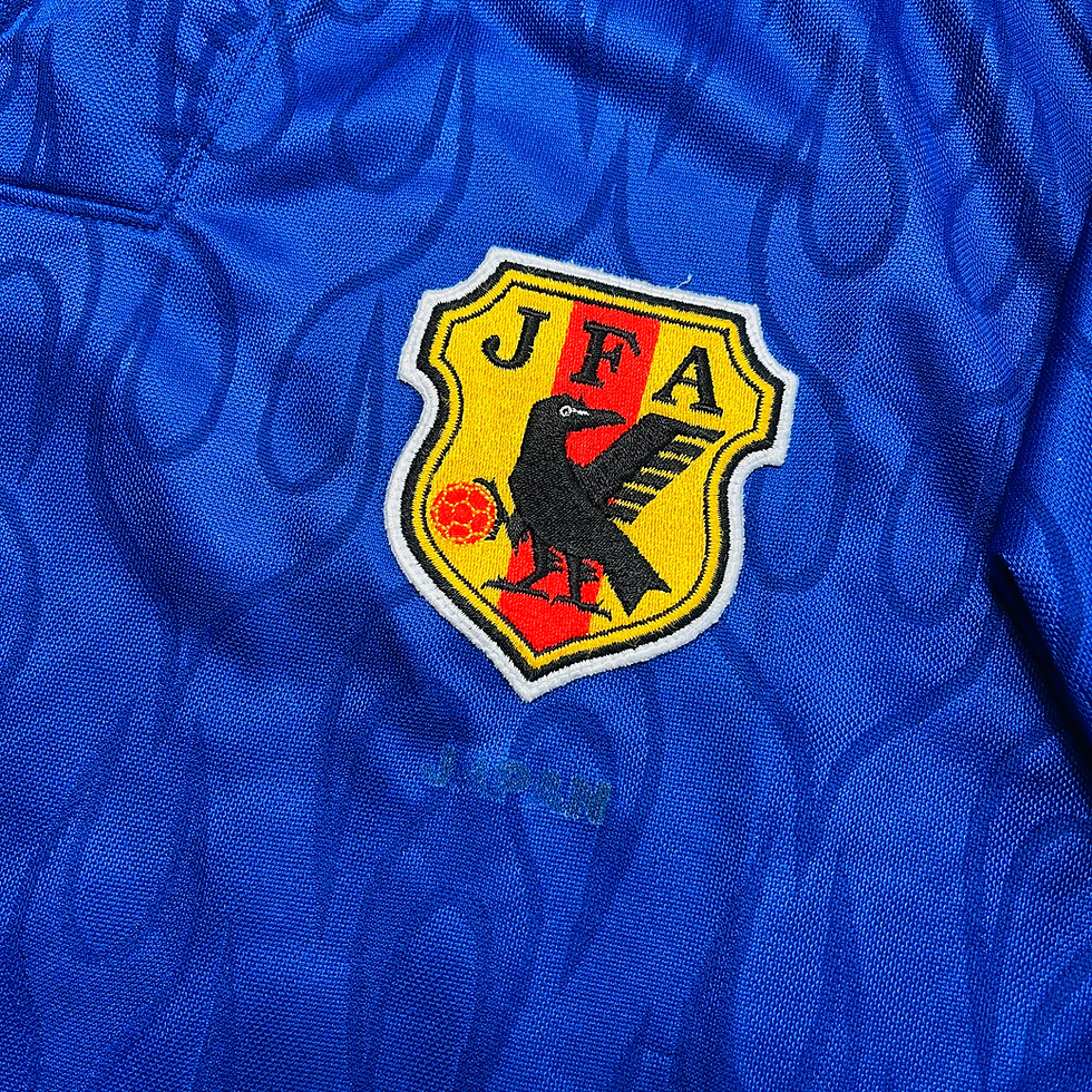Thumbnail: JAPAN HOME FOOTBALL SHIRT 1998/99