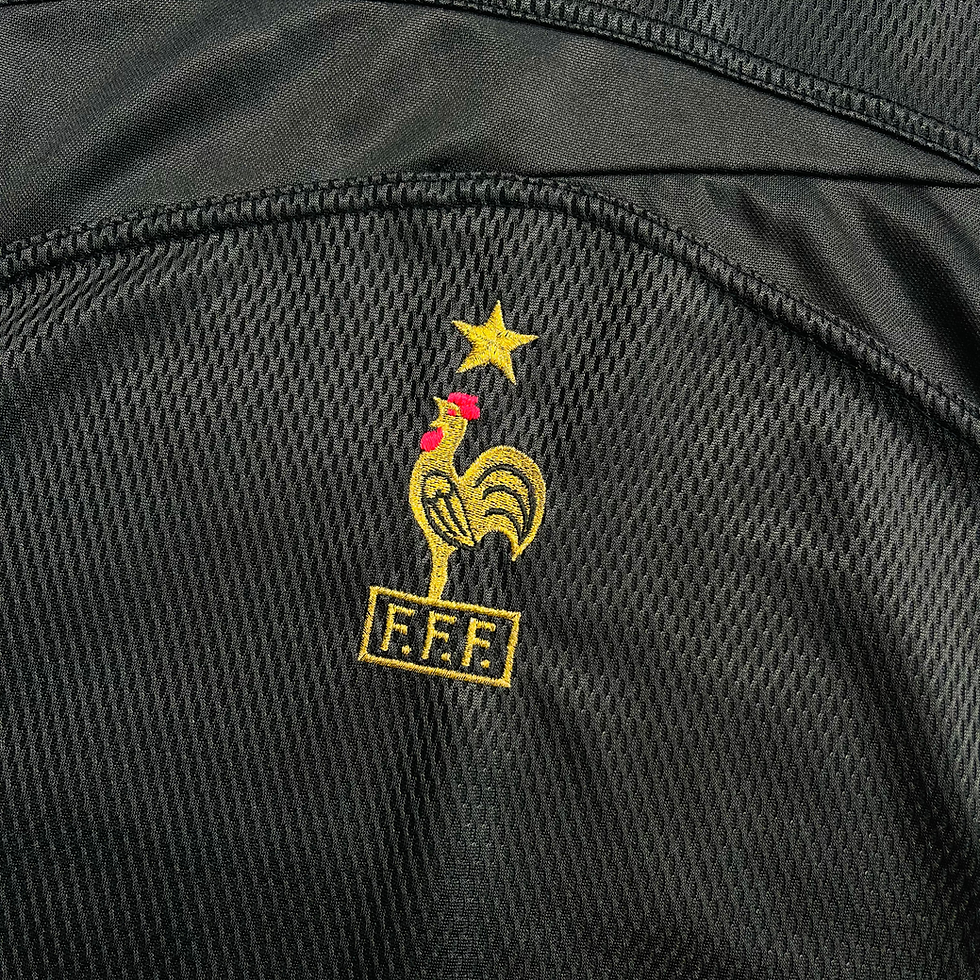 Thumbnail: FRANCE GOALKEEPER FOOTBALL SHIRT 1998/00 #16 BARTHEZ