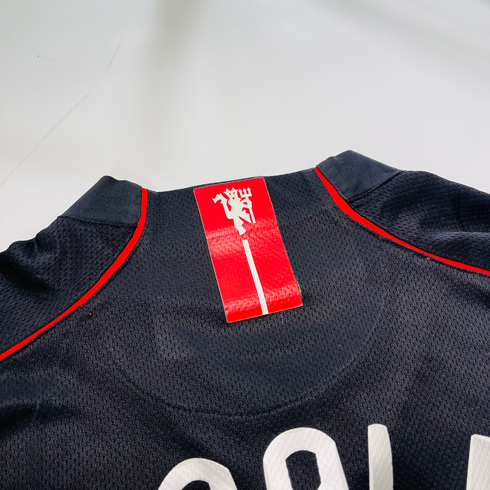 Thumbnail: MANCHESTER UNITED UCL AWAY FOOTBALL SHIRT 2007/08 #7 RONALDO