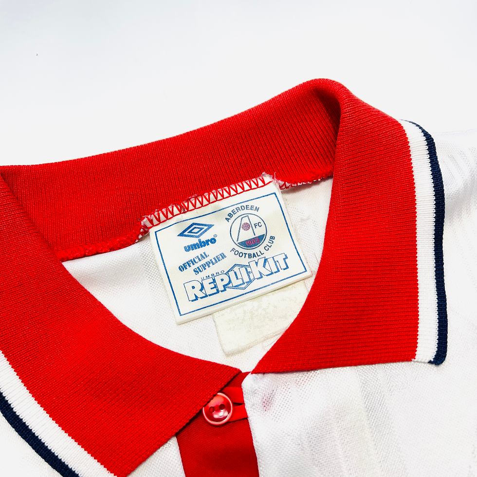 Thumbnail: ABERDEEN AWAY FOOTBALL SHIRT 1990/93