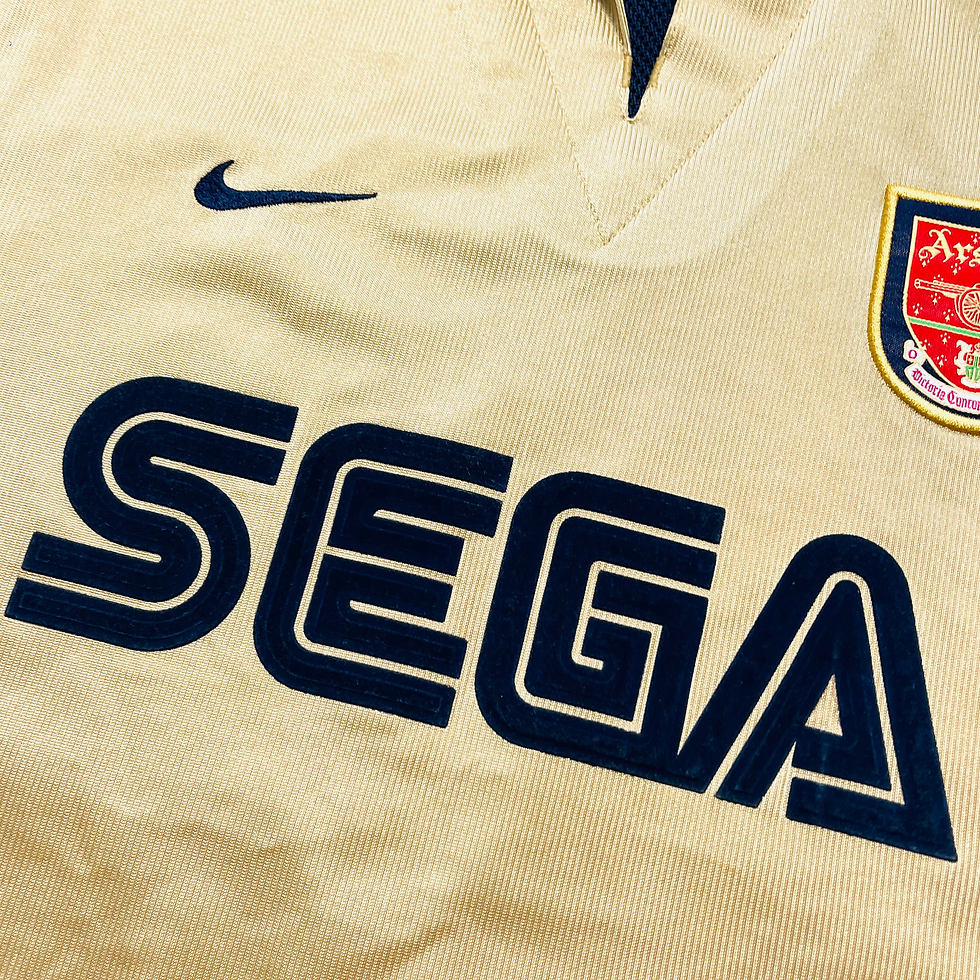 Thumbnail: ARSENAL AWAY FOOTBALL SHIRT 2001/02