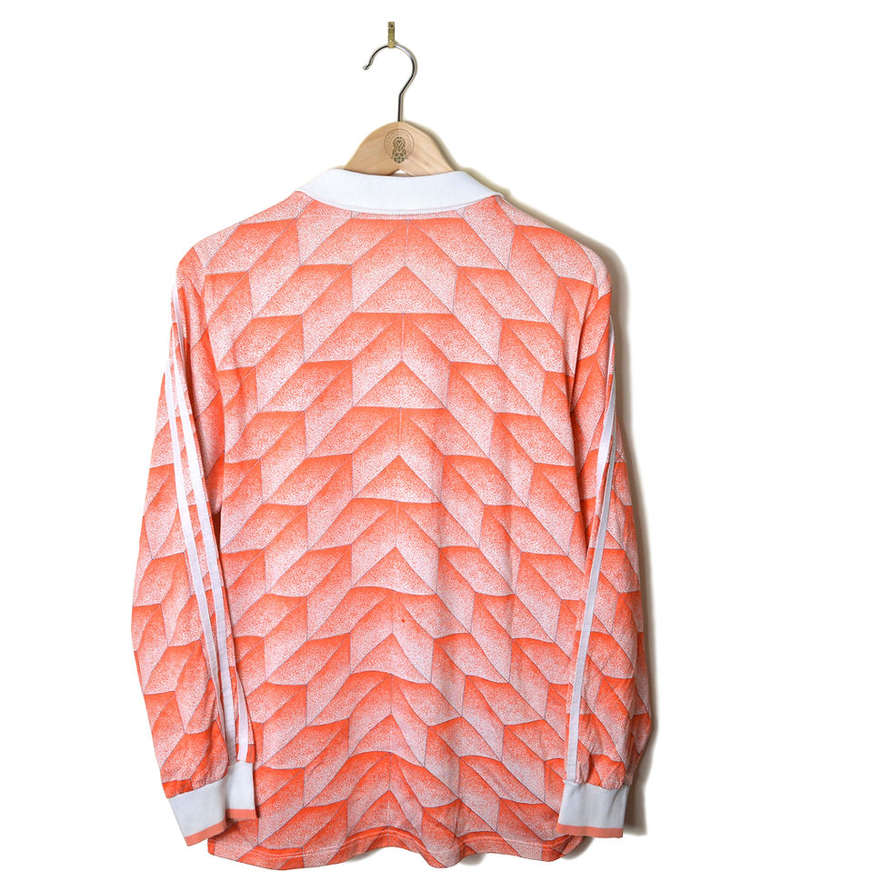 Thumbnail: HOLLAND HOME FOOTBALL SHIRT 1988 L/S
