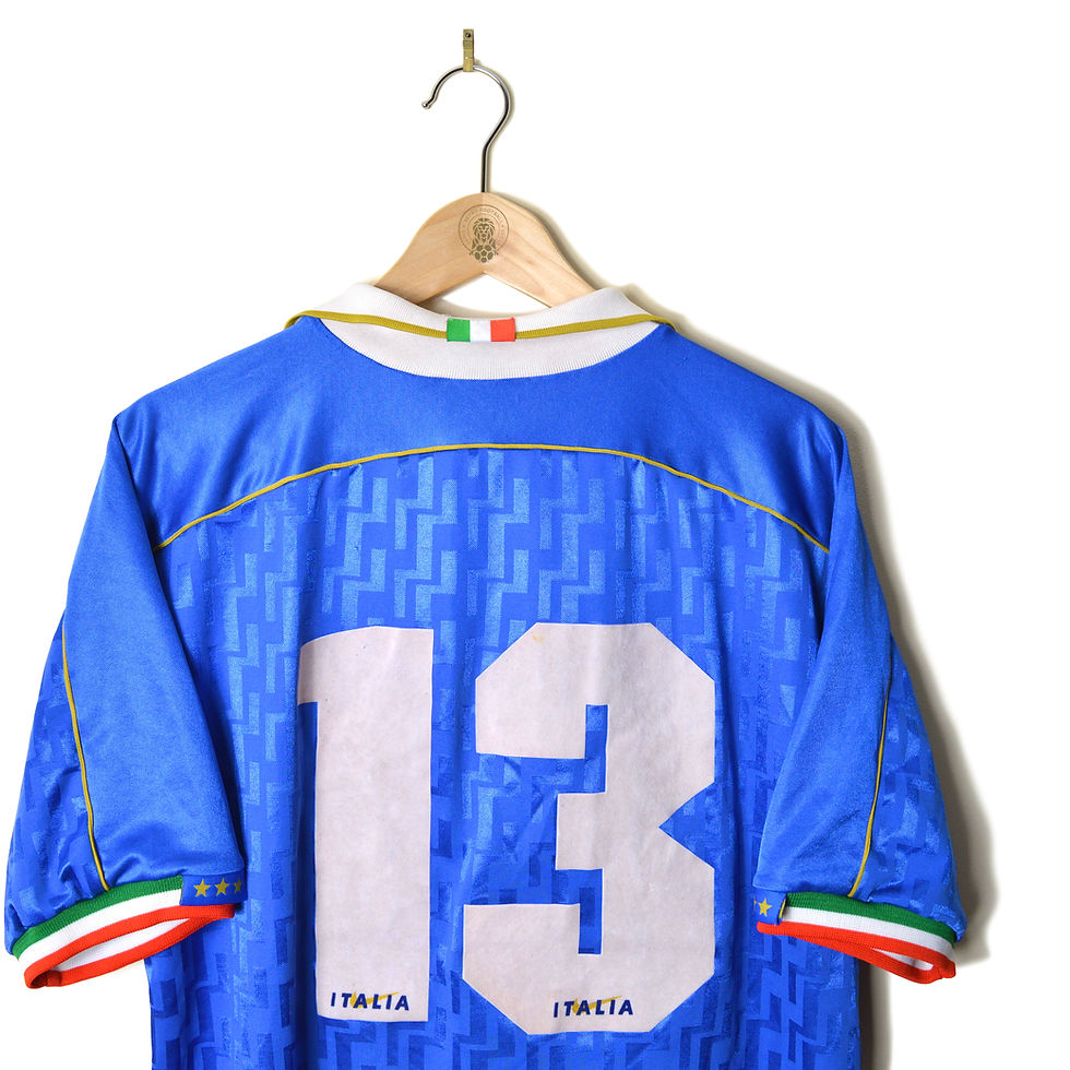 Thumbnail: ITALY ITALIA AZURRI CLASSIC VINTAGE RETRO MATCH WORN PLAYER ISSUE HOME FOOTBALL SHIRT SOCCER JERSEY 1995 1996 #13 NIKE