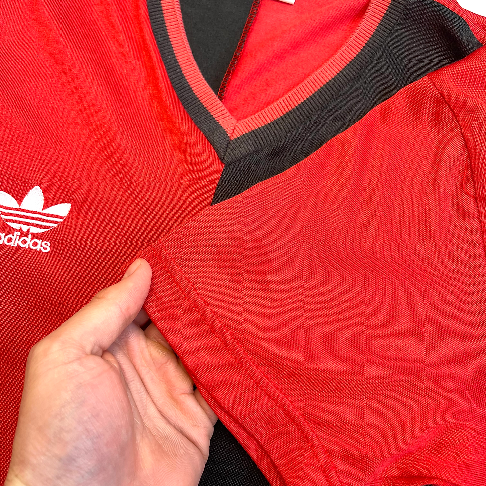 Thumbnail: NEWELL'S OLD BOYS HOME FOOTBALL SHIRT 1995