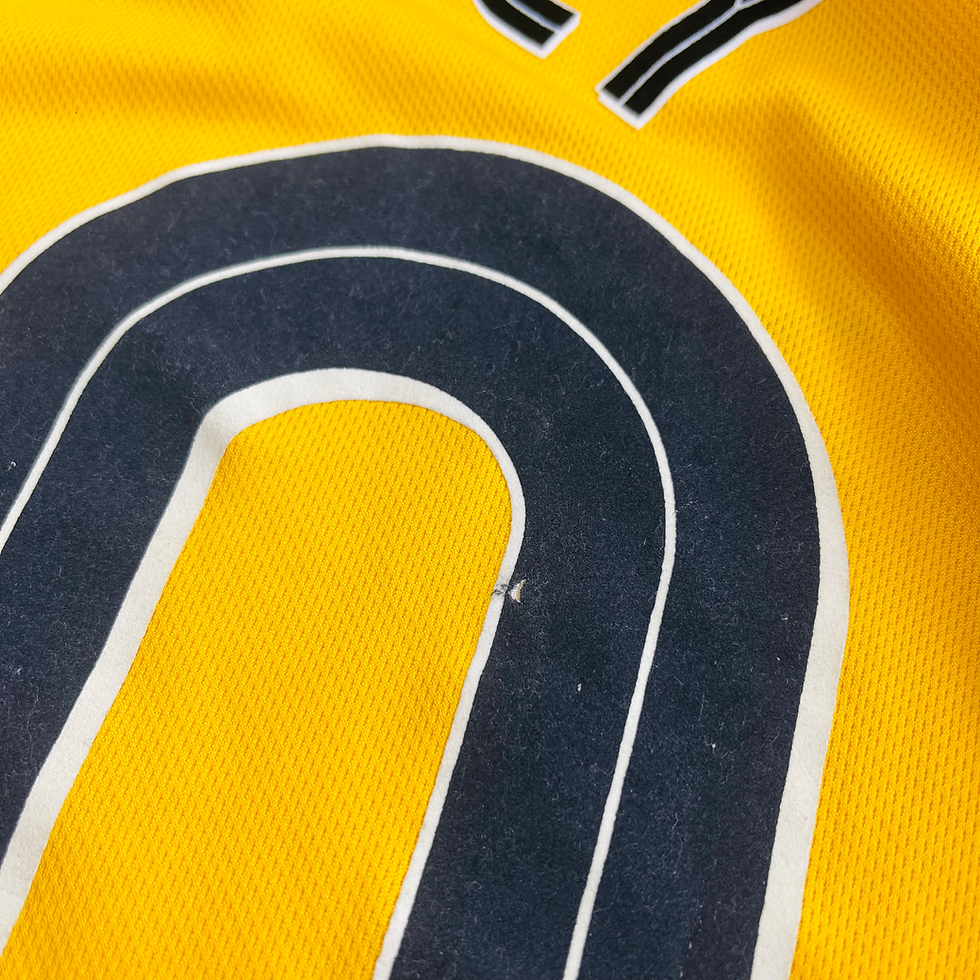 Thumbnail: CHELSEA GOALKEEPER FOOTBALL SHIRT 2002/04 #40 PIDGELEY