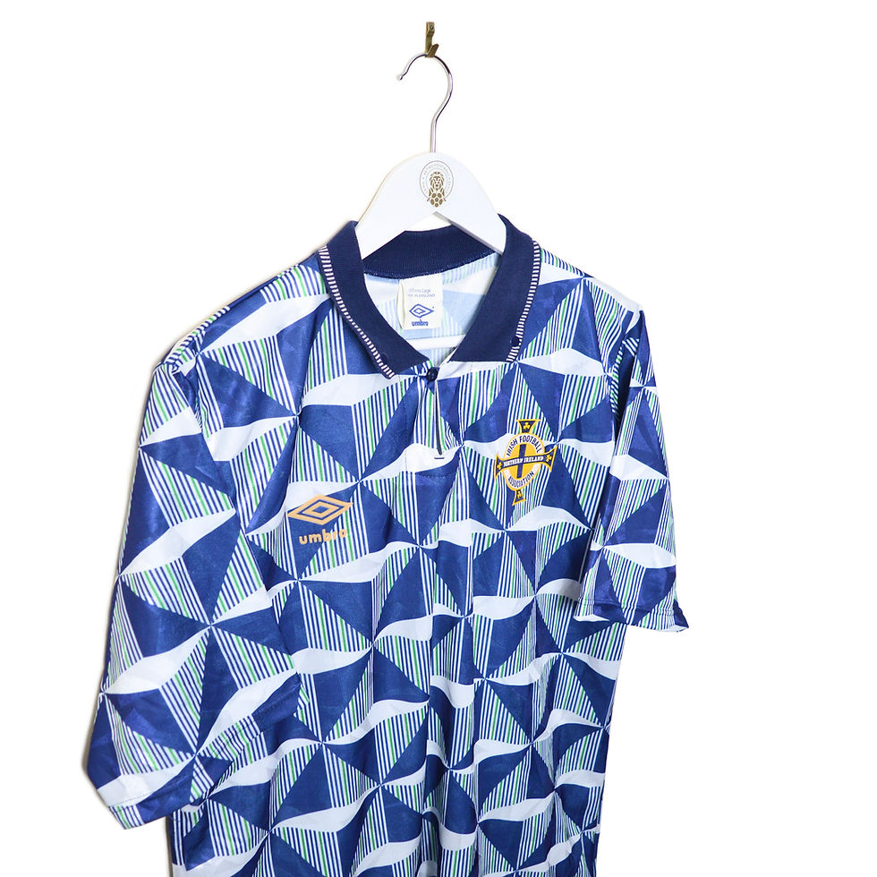 Thumbnail: NORTHERN IRELAND AWAY FOOTBALL SHIRT 1990/92