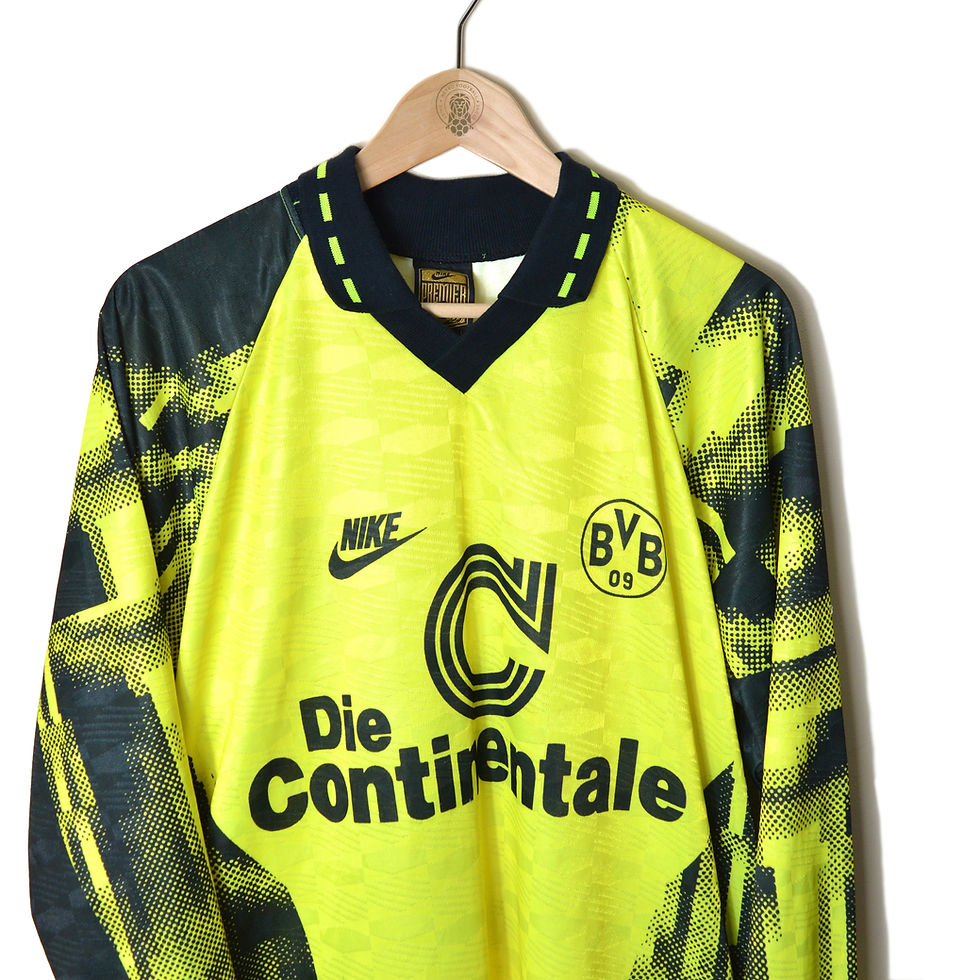 Thumbnail: BORUSSIA DORTMUND BVB CLASSIC RETRO VINTAGE HOME FOOTBALL SHIRT SOCCER JERSEY 1992 1993 #9 CHAPUISAT L/S LONG SLEEVE NIKE