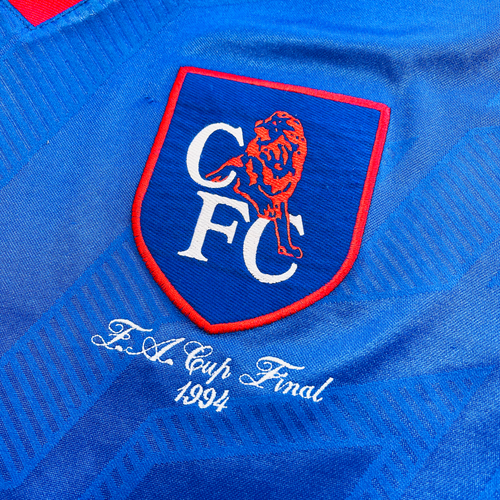 ウェア Chelsea FC Umbro [FA CAP final 1994 ] CHELSEA FA CUP FINAL 1994 EMBROIDERED HOME FOOTBALL SHIRT 1993/94