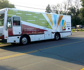 2005 Coach Bookmobile