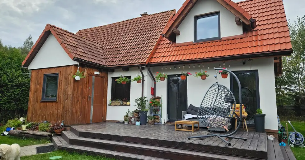 Projekt domu letniskowego, przebudowa domu letniskowego, przebudowa domu jednorodzinnego, projekt przebudowy domu, rozbudowa domu, zmiana domu letniskowego na mieszkalny, architekt do przebudowy domu Przywidz, projekt domu jednorodzinnego Przywidz