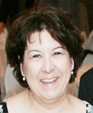 Kim Pewitt-Jones_edited.png
