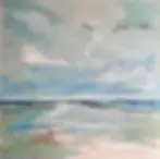 Paysage marin de Ricardo De Oliveira baigné de lumière, représentant un ciel nuageux au-dessus d’un rivage aux tons bleus, vert d’eau et sable, avec horizon vibrant, touches texturées et atmosphère calme et contemplative.