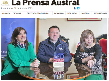 Directoras de la Escuela Hernando de Magallanes y de Insafa reciben reconocimiento nacional