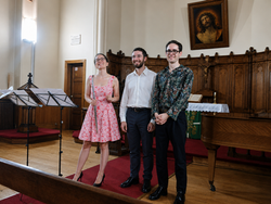 Corentin Boissier with flutist Claire Bandeira and pianist Loïg Delanoy
