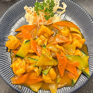 Pa19 Scampis sautés sauce curry rouge