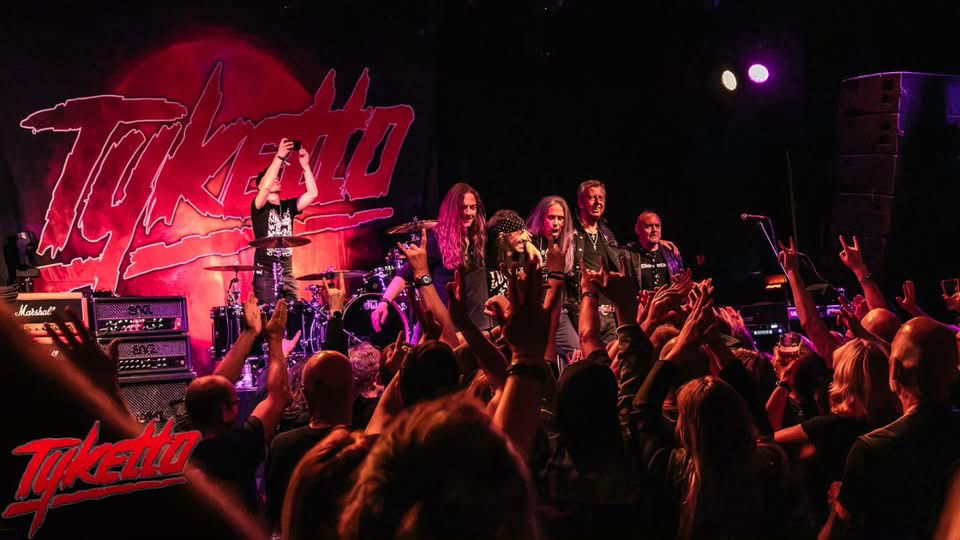 🎸 𝗔𝗡𝗗 𝗧𝗛𝗔𝗧’𝗦 𝗔 𝗪𝗥𝗔𝗣! 🤘🔥