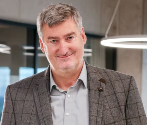 Autorenbild: Roberto Makoschey