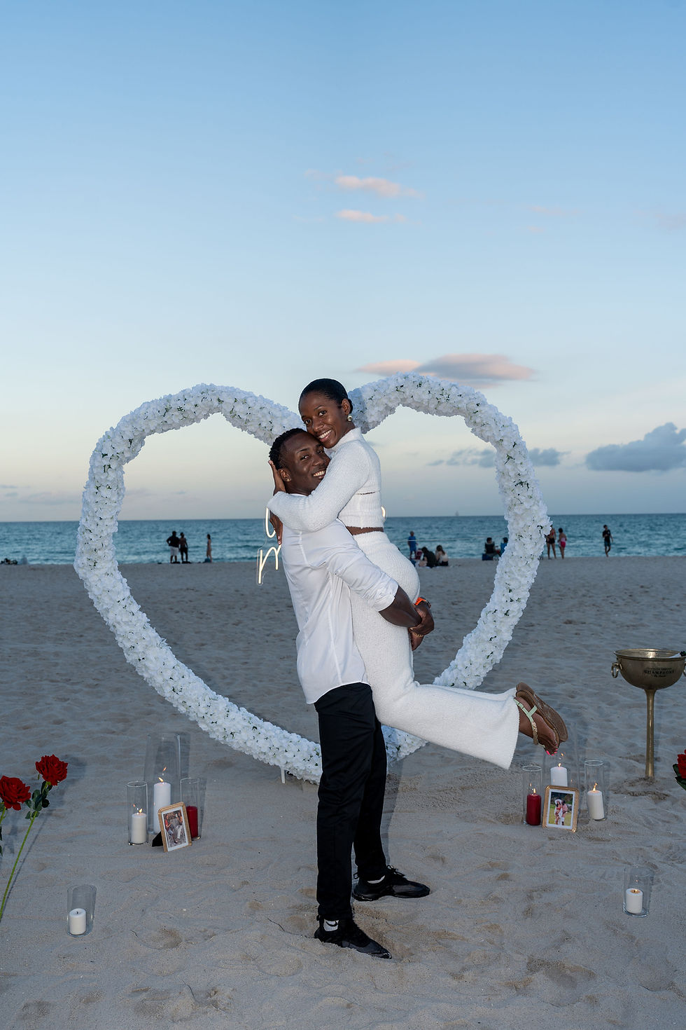 Weddding proposal on the beach at Miami Beach at the sunset