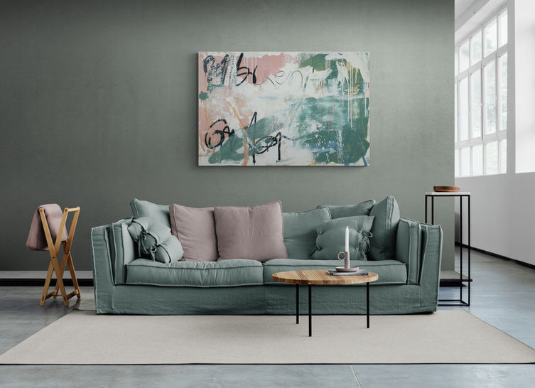 Open_plan_industrial_style_living_room.jpg