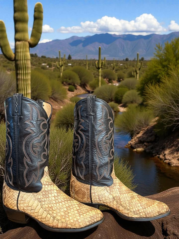 Thumbnail: Tony Lama USA Exotic Western Diamondback Rattlesnake 8881 Size 10.5-D 1007-29500