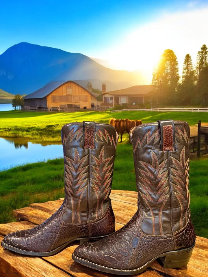 Thumbnail: Custom Pre-Ban Sea Turtle Botas Centenario 7-B 874-28974