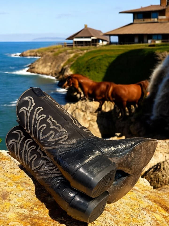 Thumbnail: Tony Lama El Rey Collection Black Bias-Cut American Gator Belly Sz 9-B 852