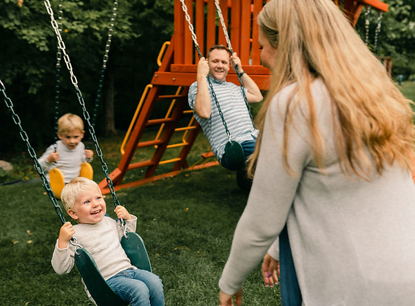 maple grove family photographer_edited.j