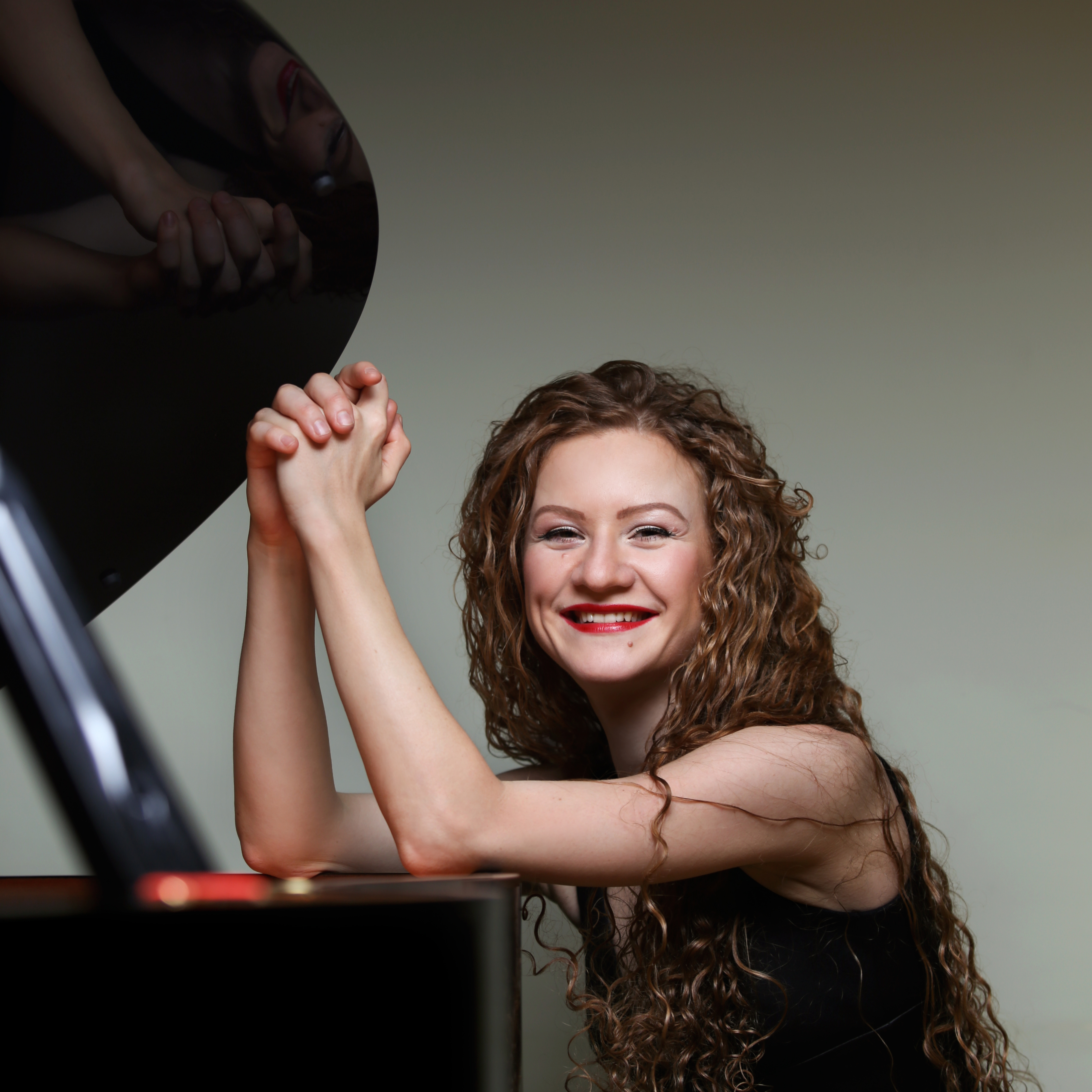 “A Kaleidoscope of Favorites”: Piano Recital with Asiya Korepanova, at Bargemusic
