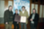Remise du Prix Humanum à Danis Tanovic pour No Man's Land en présence de Marion Hansel (c) 2001 Marc Bossaerts
