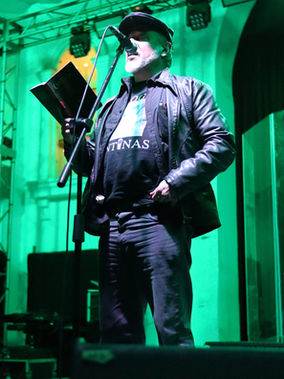 Catorce años de El Taller de Creación Literaria y la presentación de la antología Cantina & Arrabal