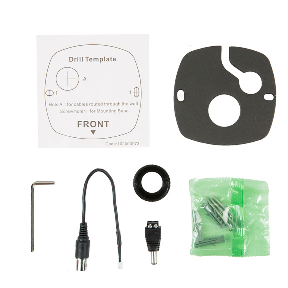 Luma Surveillance™ 100 Series Dome Analog Camera | Black