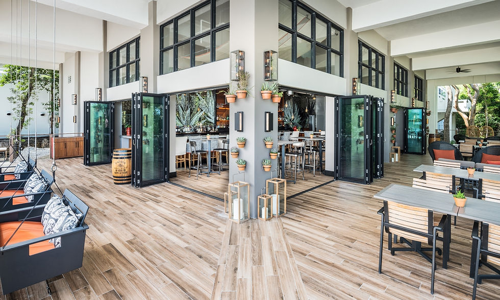 Dry Rocks Bar & Calusa