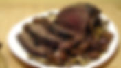 Rôti de biche aux champignons forestiers et aux marrons