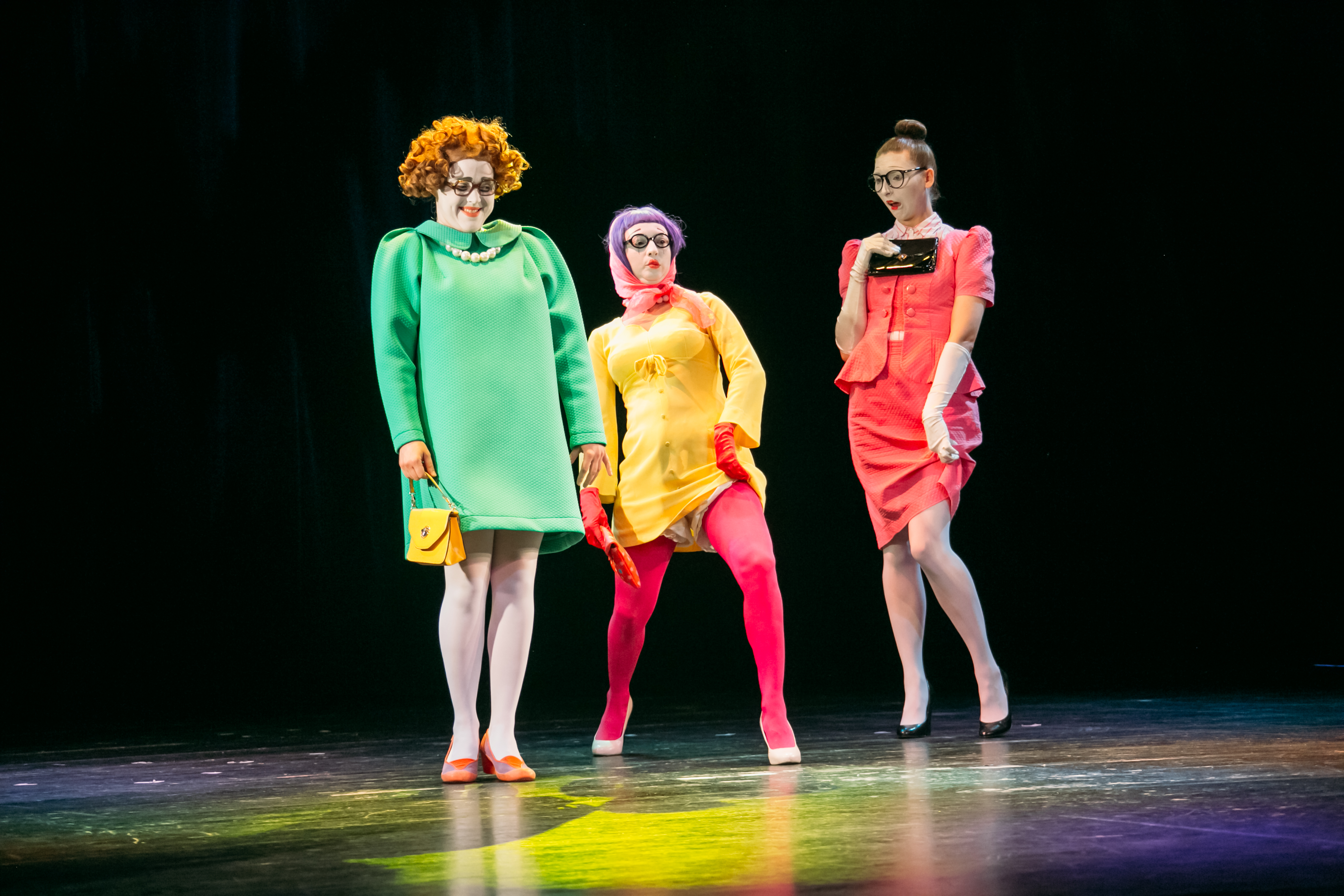 грим лицедеи. лицедеи клавы на дискотеке. театр лицедеи клавы. клоунское трио клавы. лицедеи клавы.