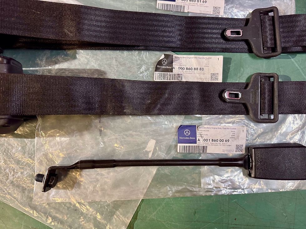 Miniaturbild: Mercedes G Klasse A0008608883 Sicherheitsgurt Aufr