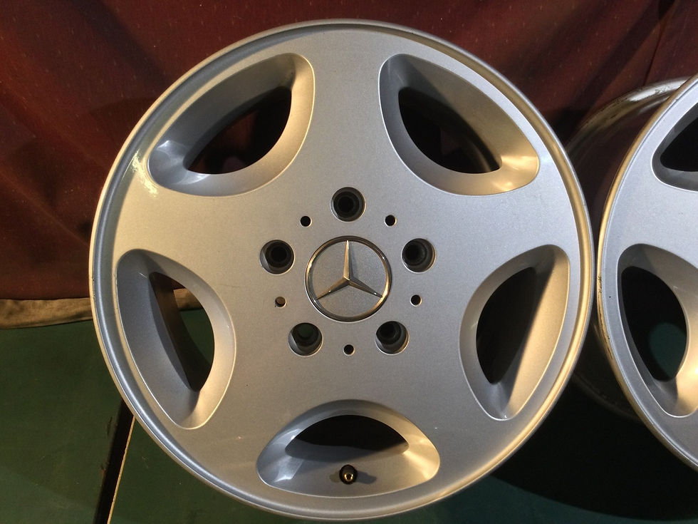 Miniaturbild: G Klasse Atik Alufelgen Mercedes G Klasse A4634010