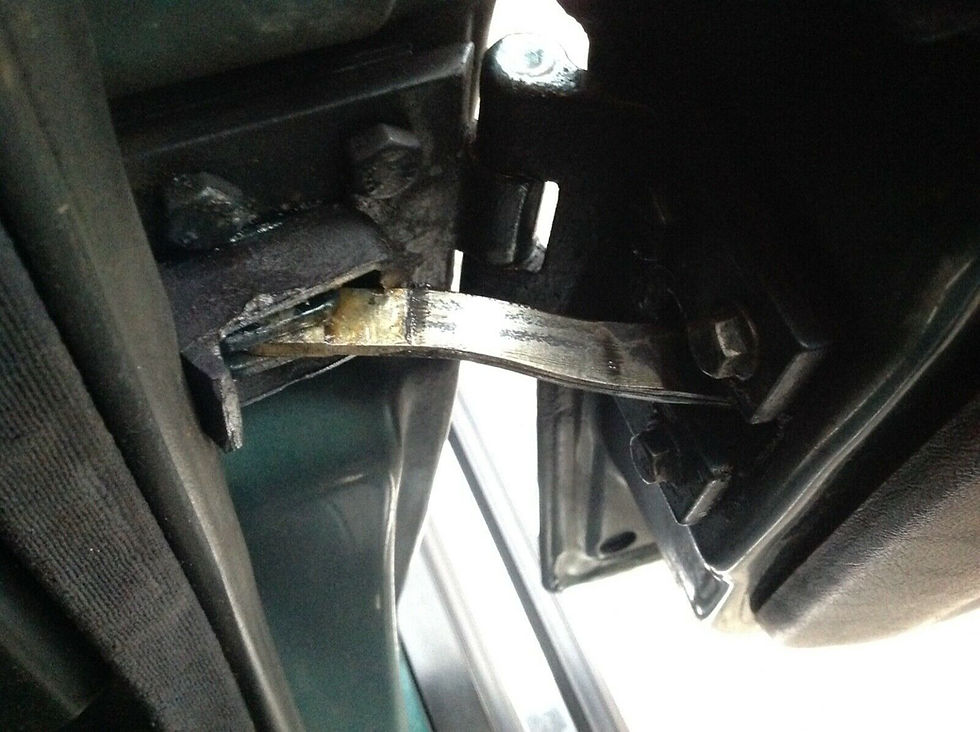 Miniaturbild: G Klasse Mercedes G Modell Türfangband Türbegrenze
