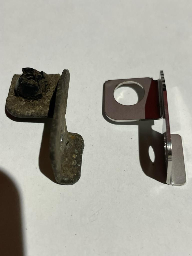 Miniaturbild: G Klasse Mercedes Halter V2A Mercedes G GD GE W460
