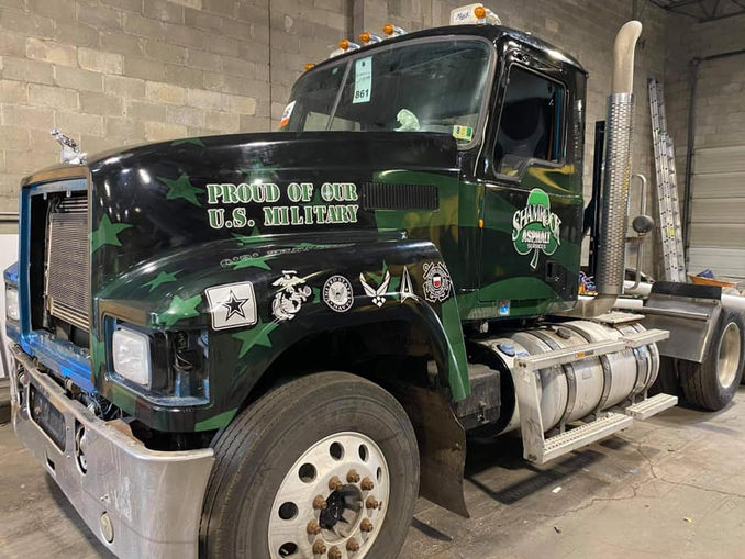 Shamrock Semi 01.jpg