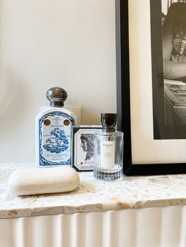 détail salle de bain, matériaux , carrelage terrazzo, design, moderne